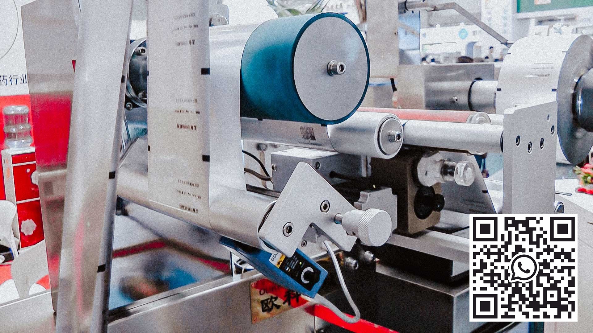 Automatický balicí stroj pro plnění pelet do sáčků z plastových sáčků