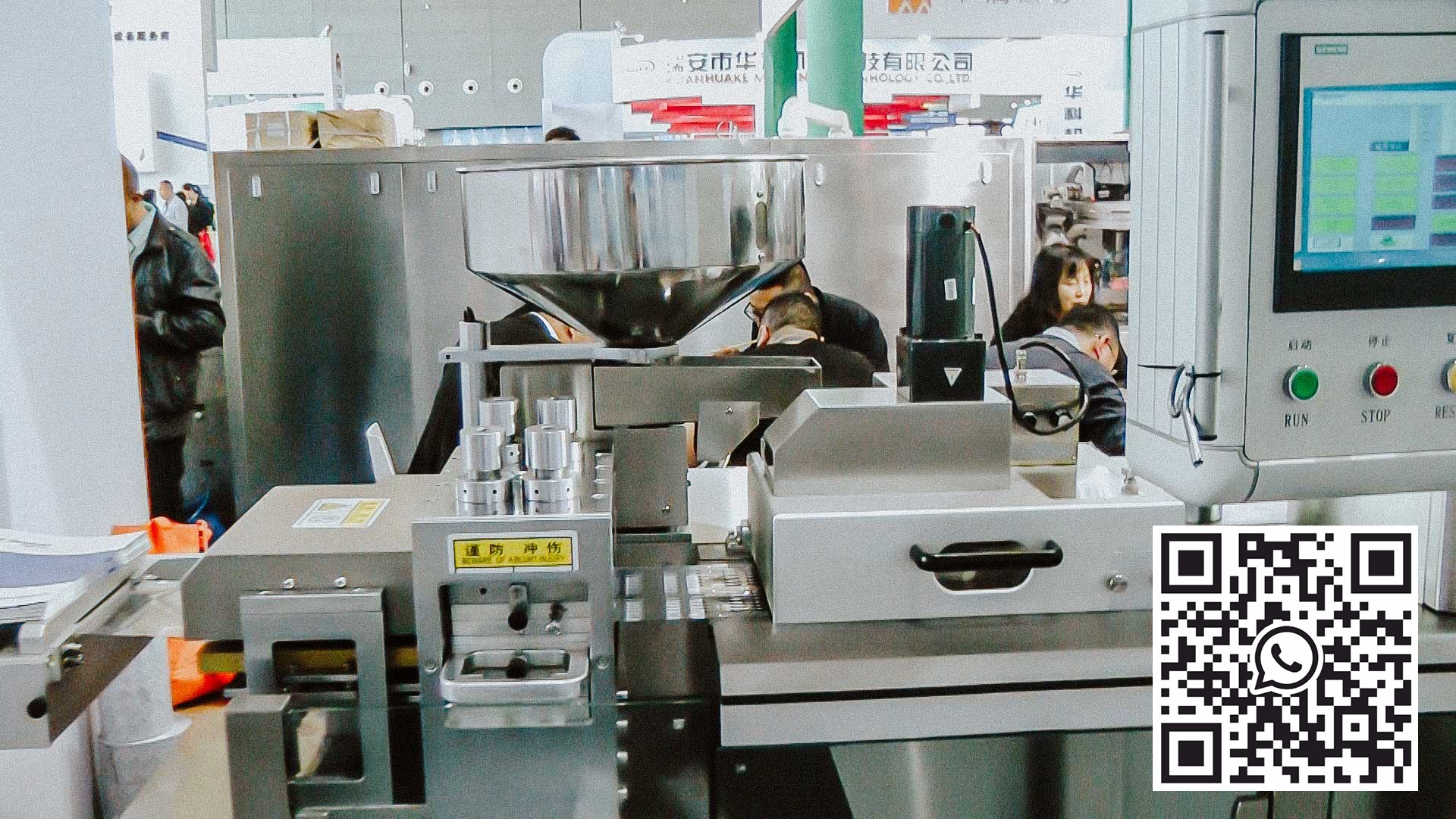 Machine de blister automatique à grande vitesse pour l'emballage de boursouflure de capsules de gélatine