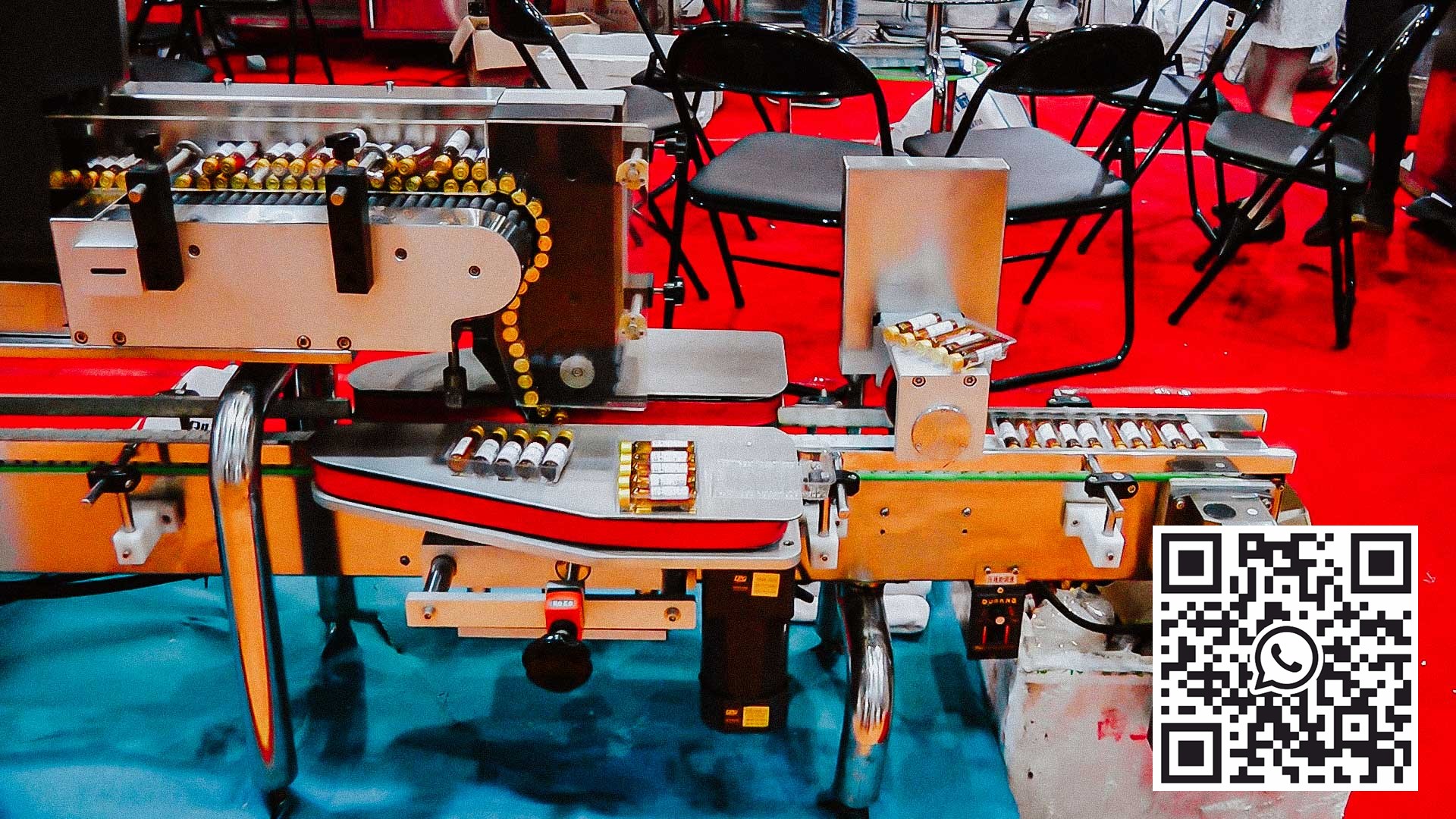 Αυτόματος εξοπλισμός για τη συσκευασία φιαλιδίων πενικιλίνης σε πλαστικές φουσκάλες