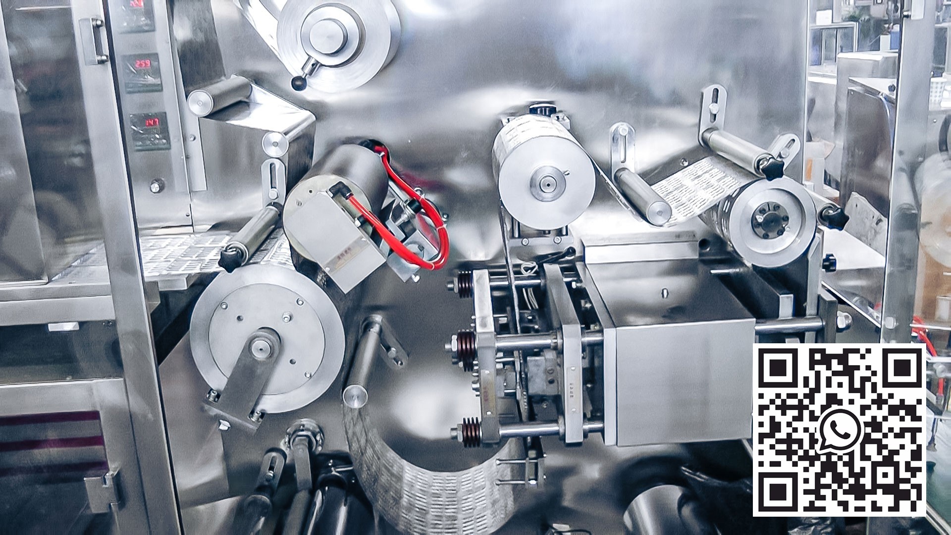 Αυτόματος εξοπλισμός συσκευασίας καψουλών ζελατίνης σε κυψέλες στη φαρμακευτική παραγωγή