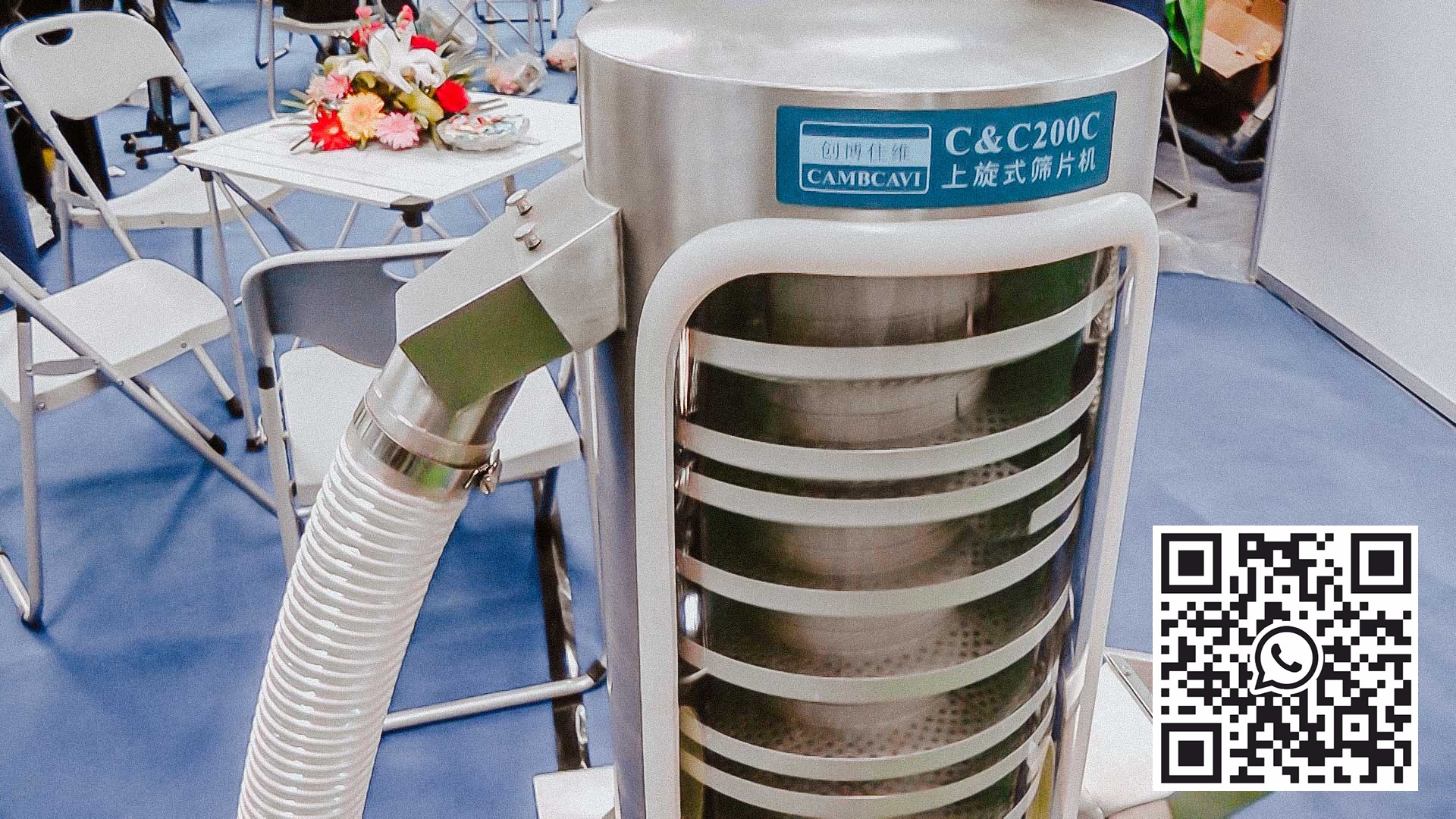 Lucidatrice automatica per compresse e rimozione della polvere dopo la pressatura della compressa