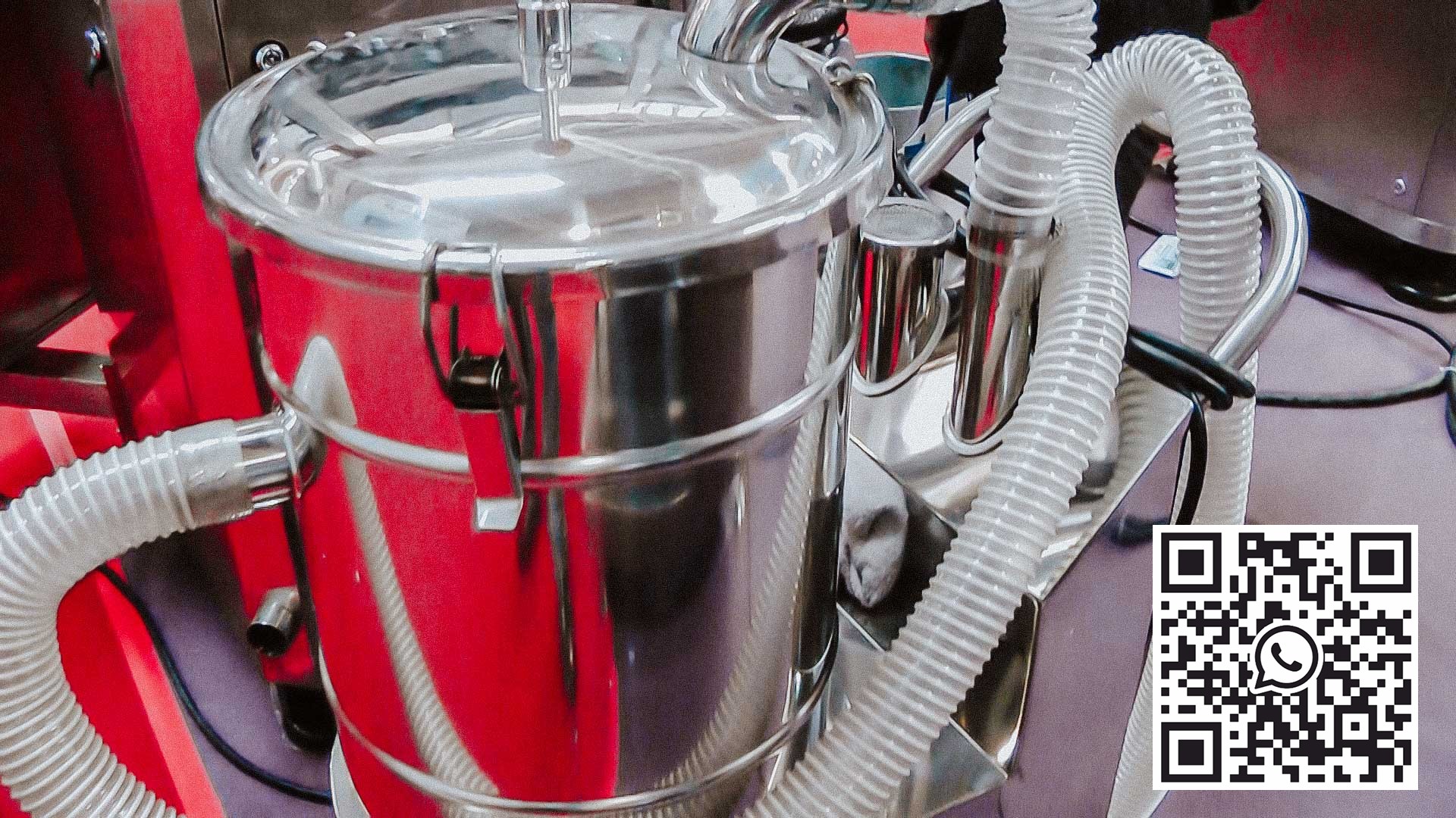 Automatinė miltelių ir granulių dulkių šalinimo mašina, skirta dirbti su planšetiniu kompiuteriu