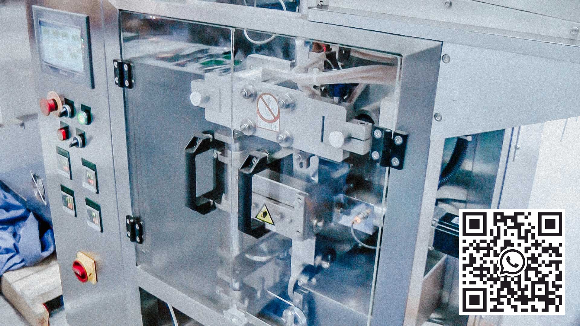 Automatinė pakavimo mašina milteliams pakuoti į maišelius