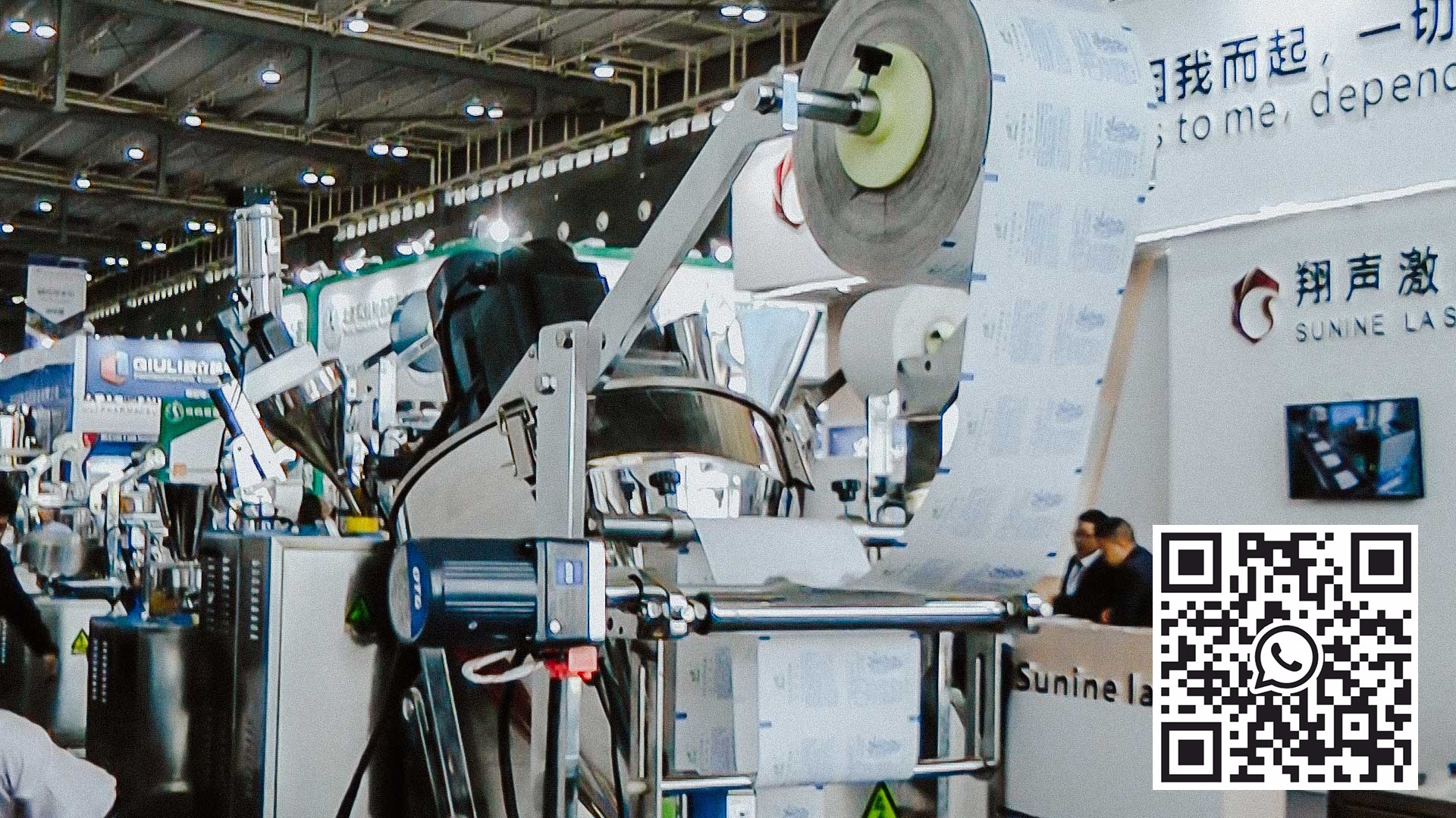 Automatinė pakavimo mašina milteliams ir granulėms pakuoti į pagalvių maišelius