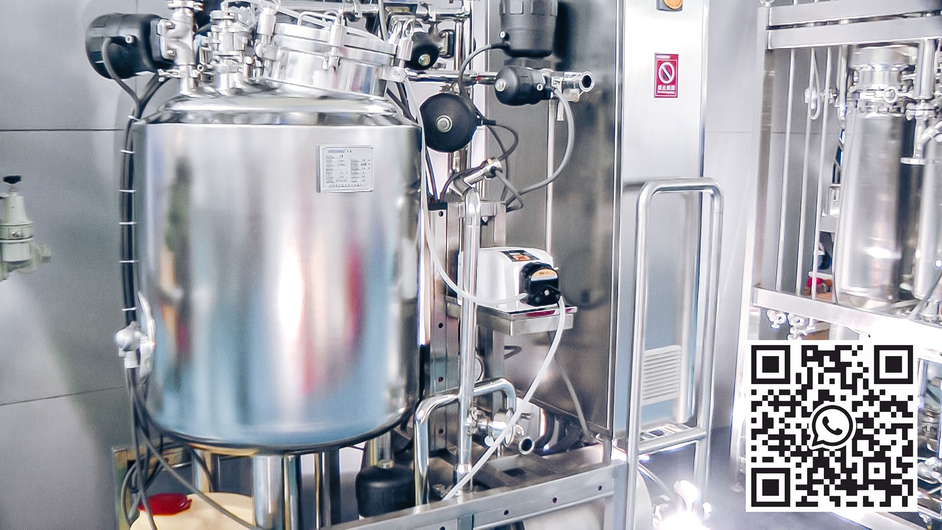 Automatinė įranga vaistinių augalų ekstraktams gauti farmacijos gamyboje