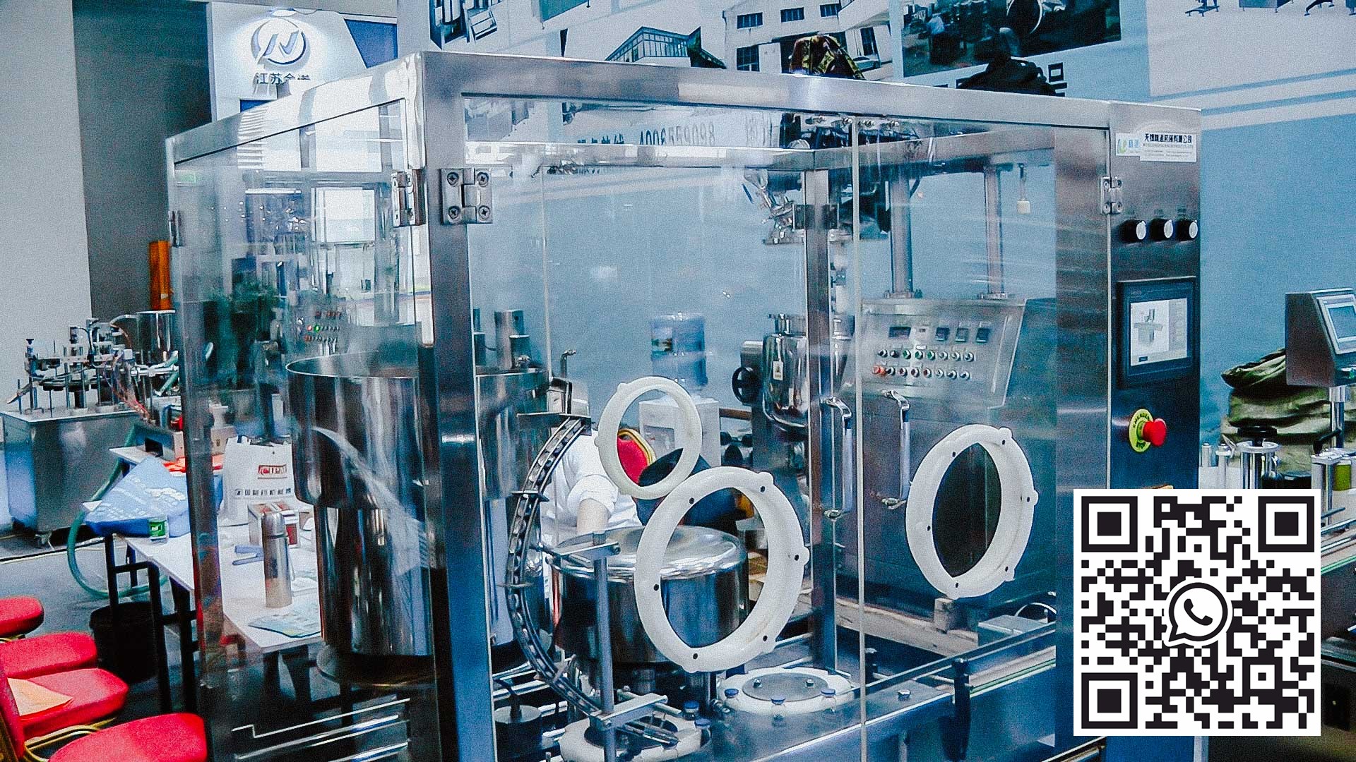 Automatisk utstyr for å fylle og kappe penicillin medisinflasker for farmasøytisk industri