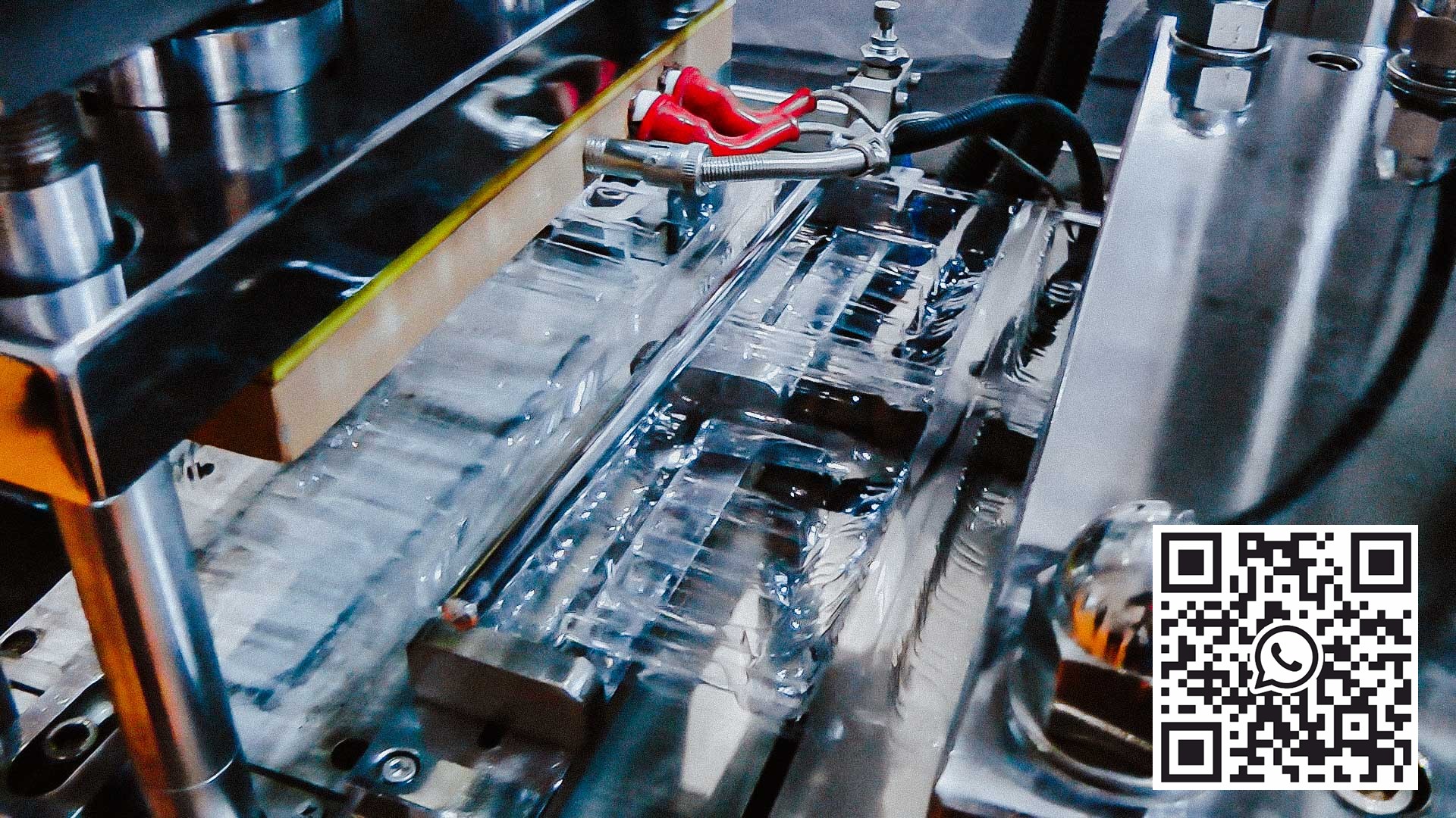 Automat do produkcji tacek narzędziowych typu corex blister na ampułki i fiolki