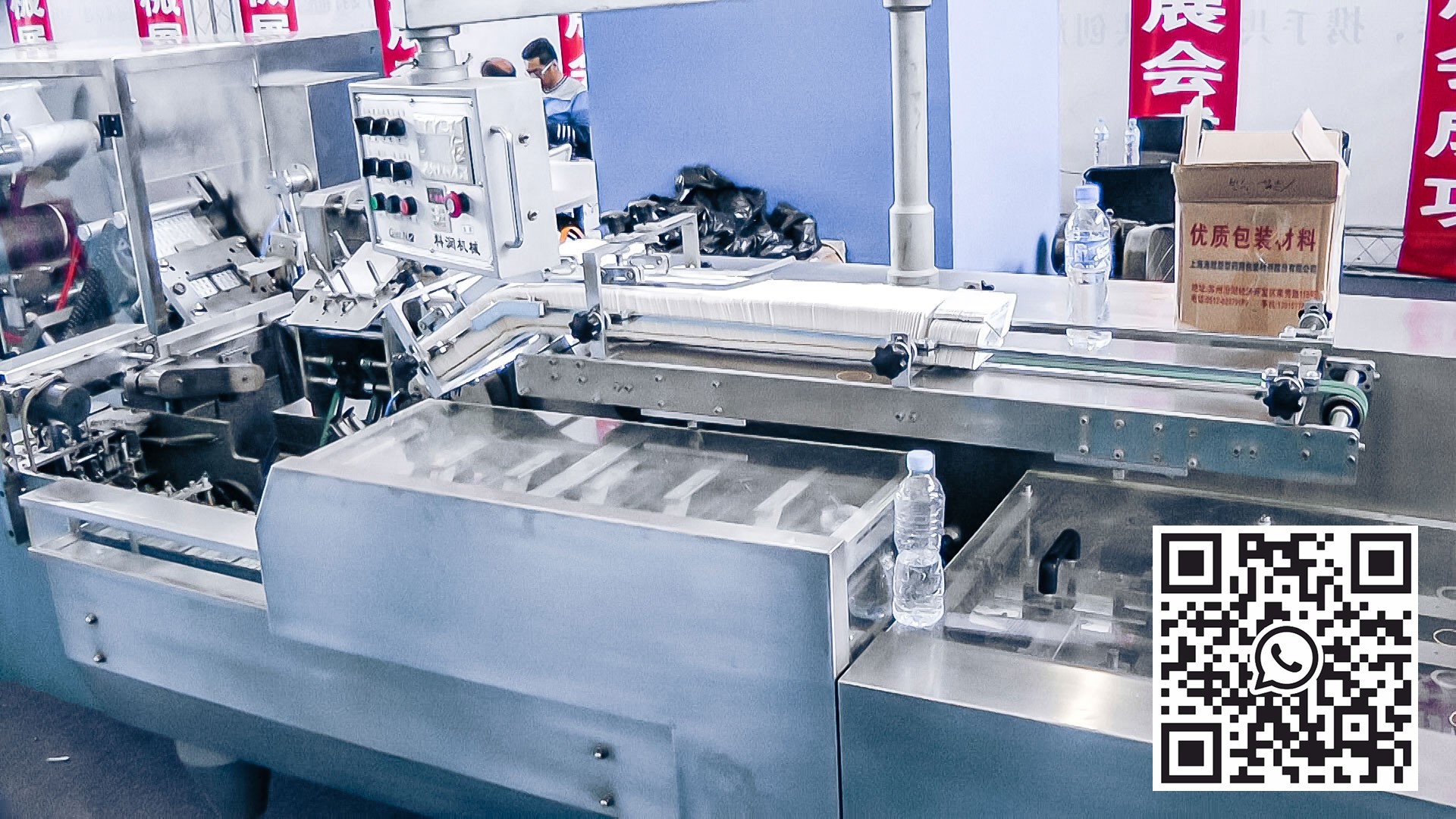 Automatyczne urządzenia do pakowania w blistry w kartonach w produkcji farmaceutycznej