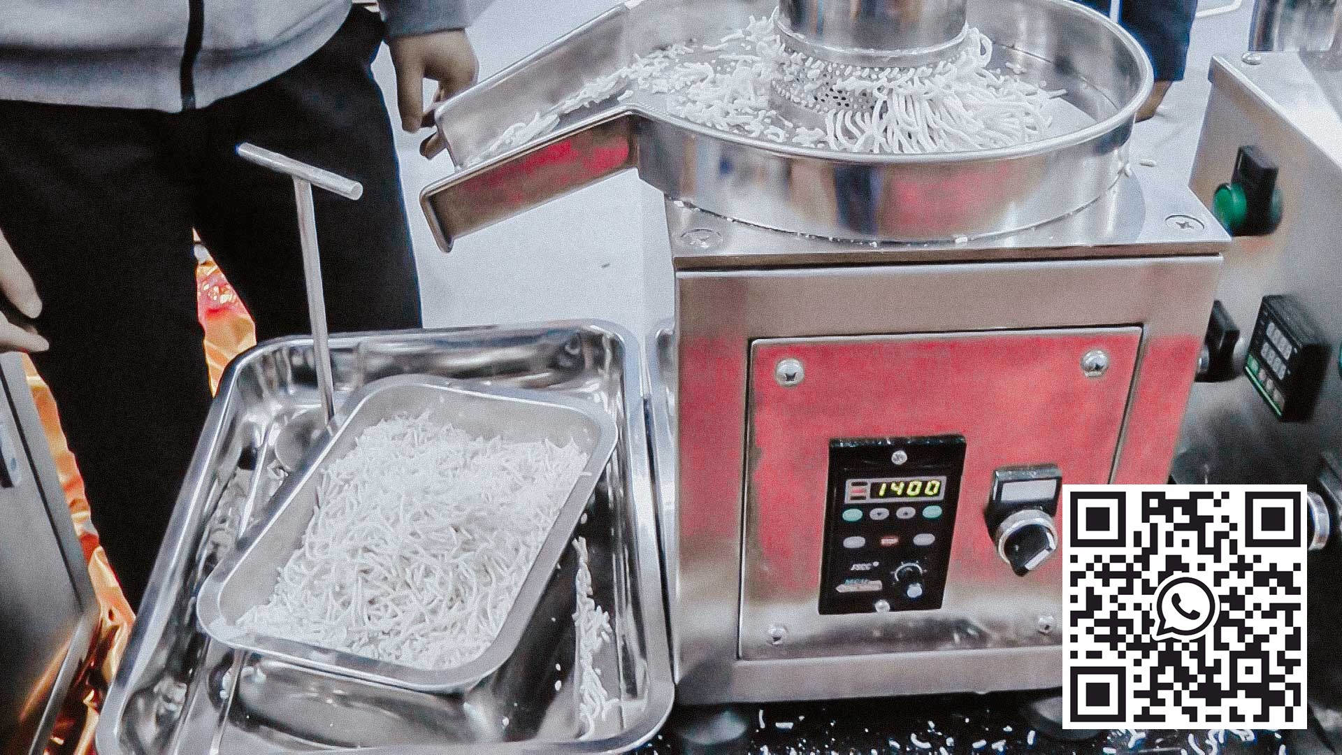 Produção de granulador modelo de mesa de pellets para preparação de comprimidos