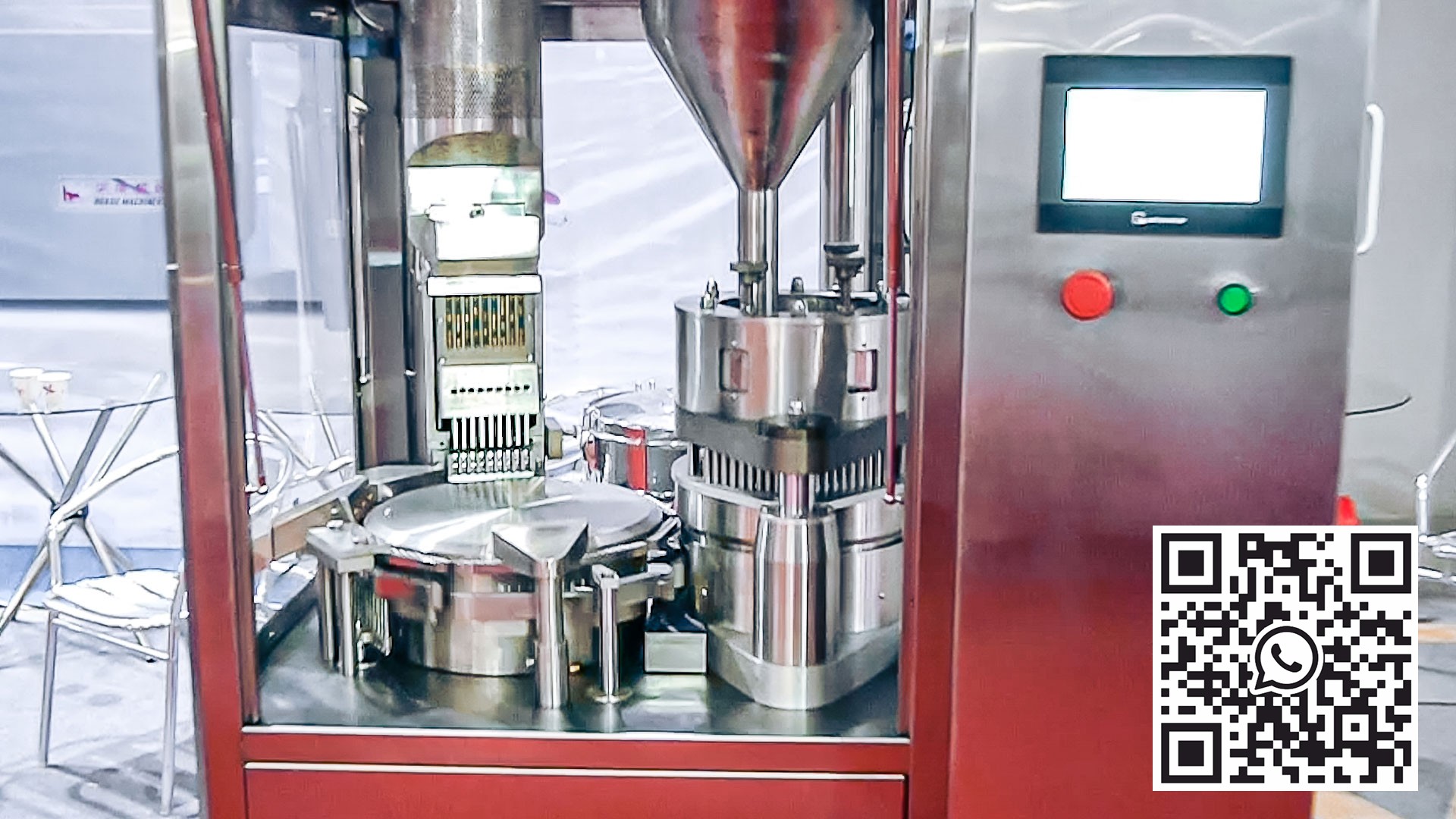 Equipamento automático para enchimento de cápsulas de gelatina dura com pó