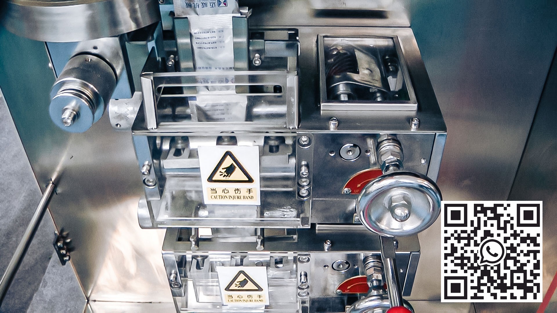 Equipamento de máquina automática de bolhas na produção farmacêutica
