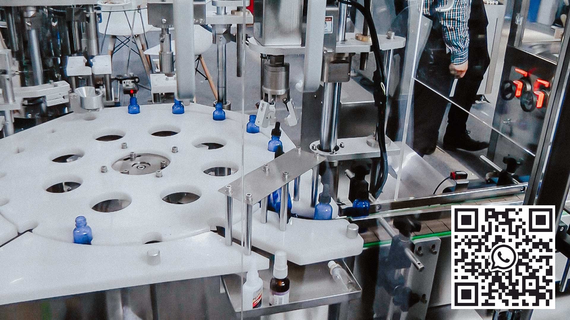 Plastic bottle filling and capping line with screw caps for liquids