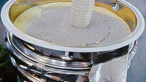 Vibration sieve for pharmaceutical products drug and food production