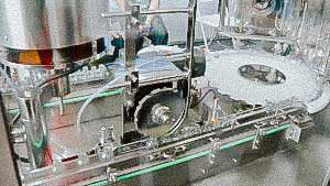 Automatic bottling and capping machine penicillin with aluminum cap