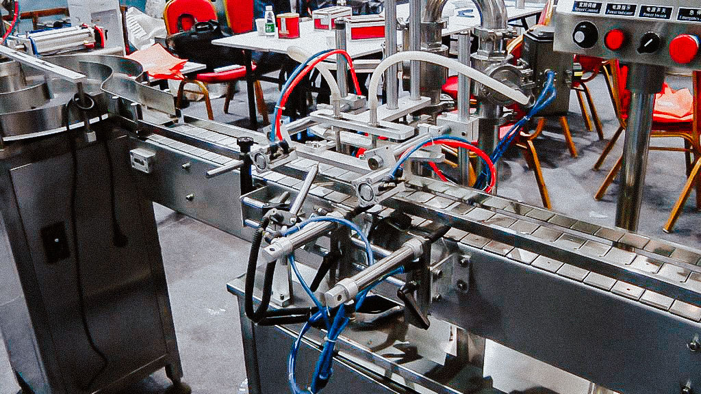 Automatic bottling line for plastic bottles THE WORLD LARGEST