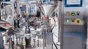 Automatic cream filling and sealing machine plastic tubes for cosmetics and pharmaceutics