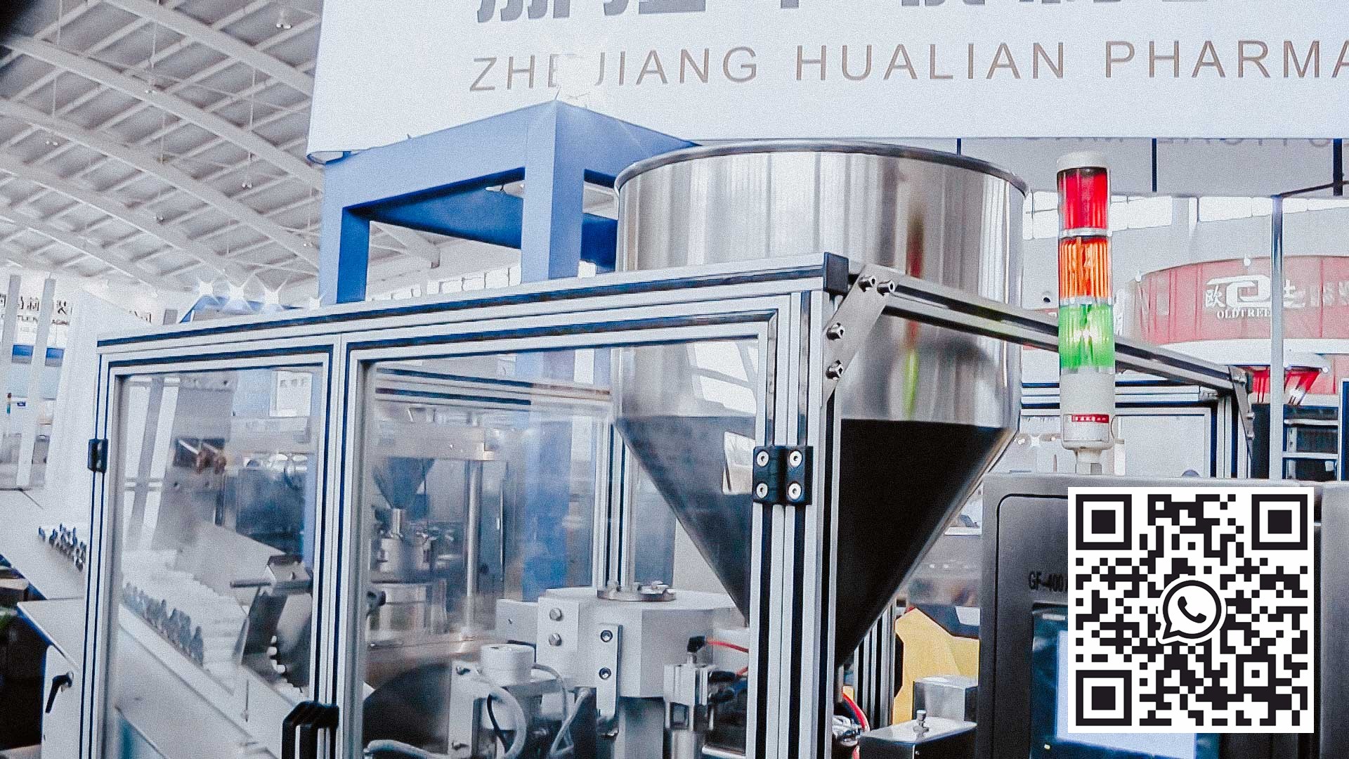 Automatic equipment for dosing and packing cream and ointment in plastic tubes