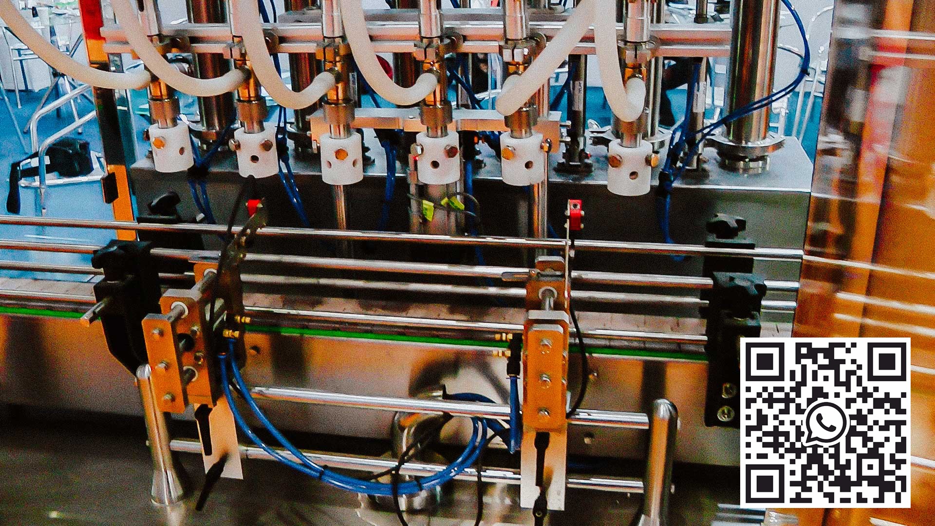 Automatic filling and capping equipment plastic bottles cosmetics and pharmaceuticals liquid