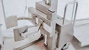 Automatic pharmaceutical pick-up for powder containers