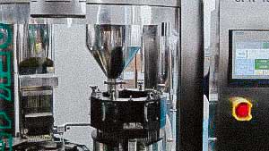 Hard gelatine capsules powder filling machine high speed and accurate dosing