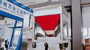 Large cone powder mixer in pharmaceutical drug production