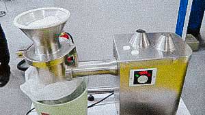 Pharmaceutical equipment for laboratory pellet production