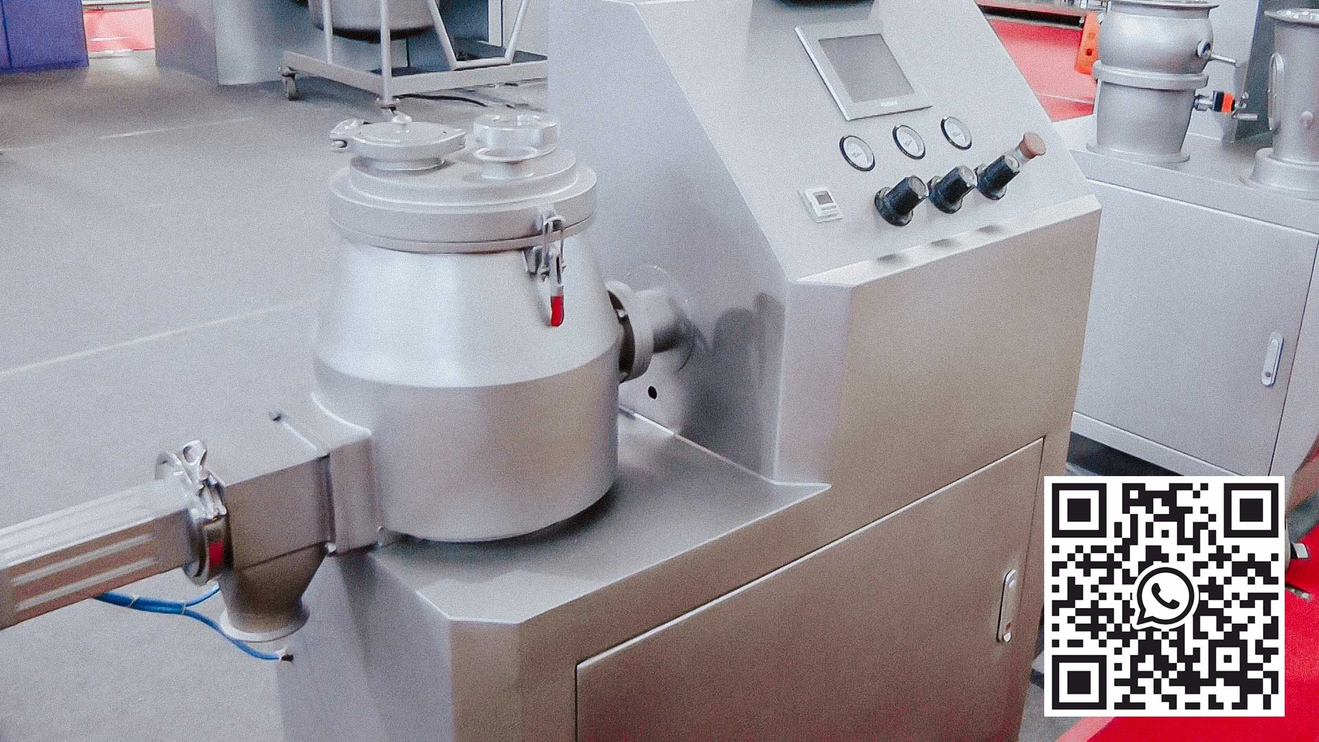 Powder granulator for preparation of granular medicines and food products