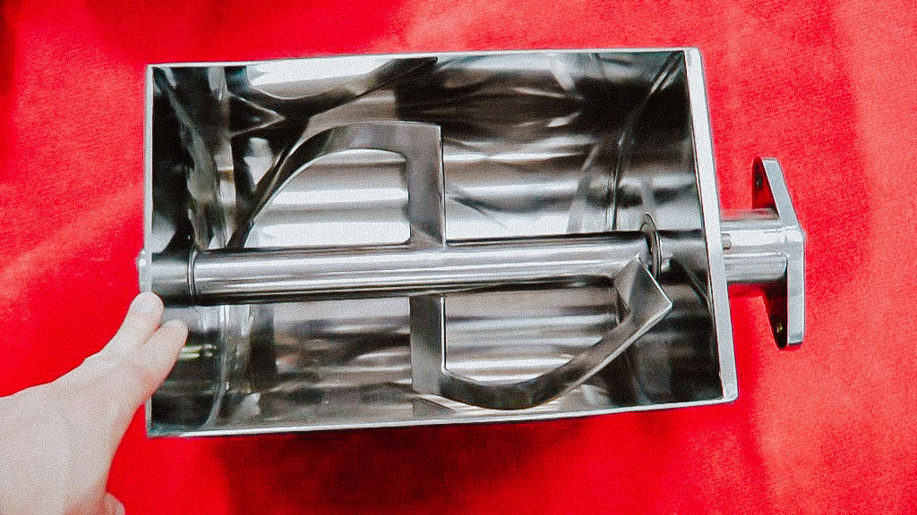 S Blade mixer for pharmaceutical laboratory drug manufacturing THE