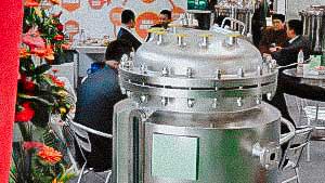 Tank for liquids volume of 200 liters with water jacket and heating for pharmaceutical liquids