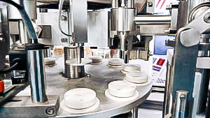 Pharmaceutical equipment for filling and sealing plastic tubes with cream and ointment USA