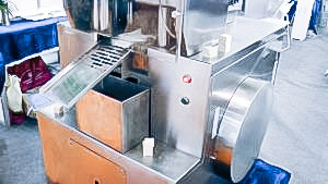 Automatic equipment for production and pressing of tablets in pharmaceutical production Netherland