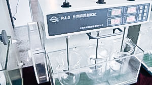 Automatic equipment for quality testing of tablets and capsules in pharmaceutical production Germany